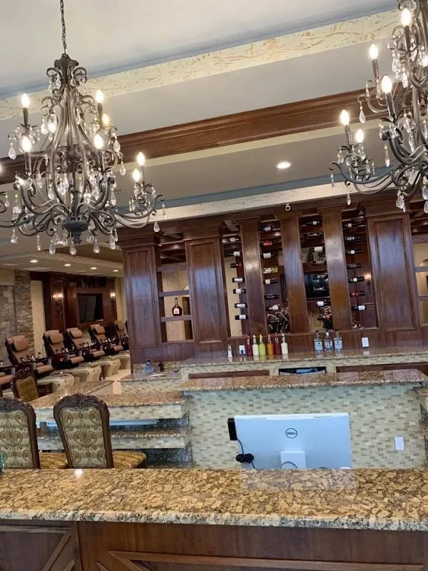 Veneto Nail Bar — Nail salon in Fort Worth